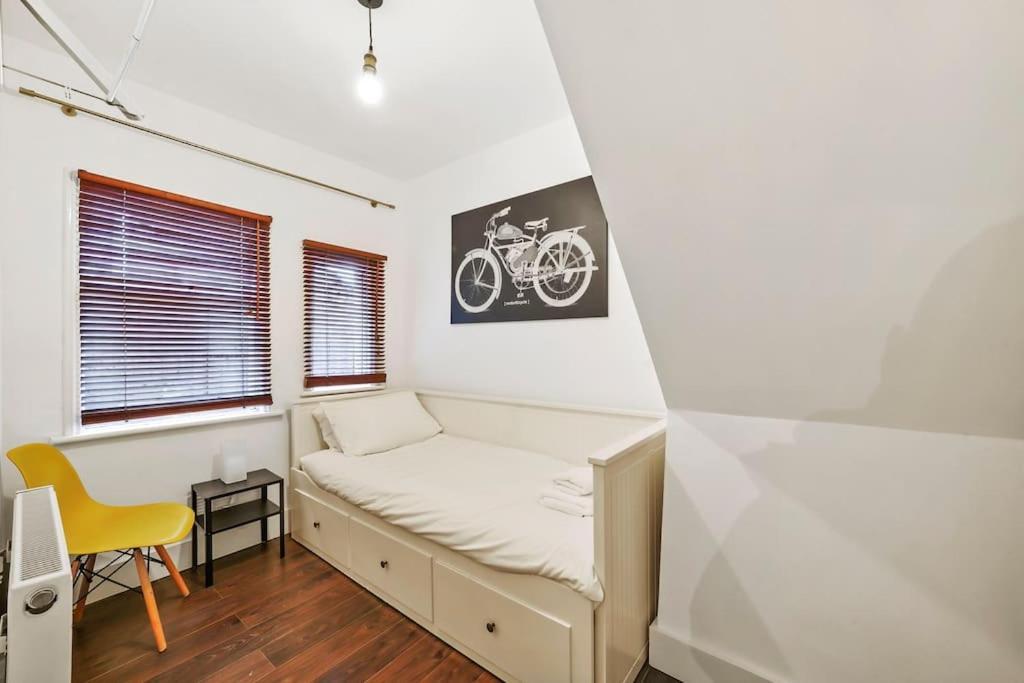 2 Bed Garden Flat Leyton Village Londres Exterior foto